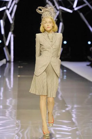 Look 2